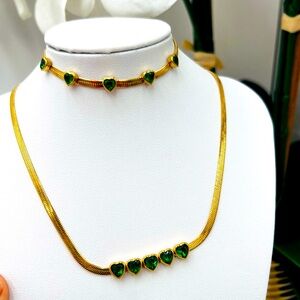 Green Crystal Hearts - Set of 3 pieces (Necklaces, Bracelet and Hoops)